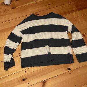 Dark green and White Striped Women's Crewneck Sweater